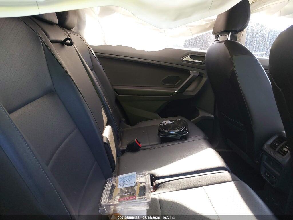 3VV3B7AX8LM106811 2020 VOLKSWAGEN TIGUAN photo no. 8