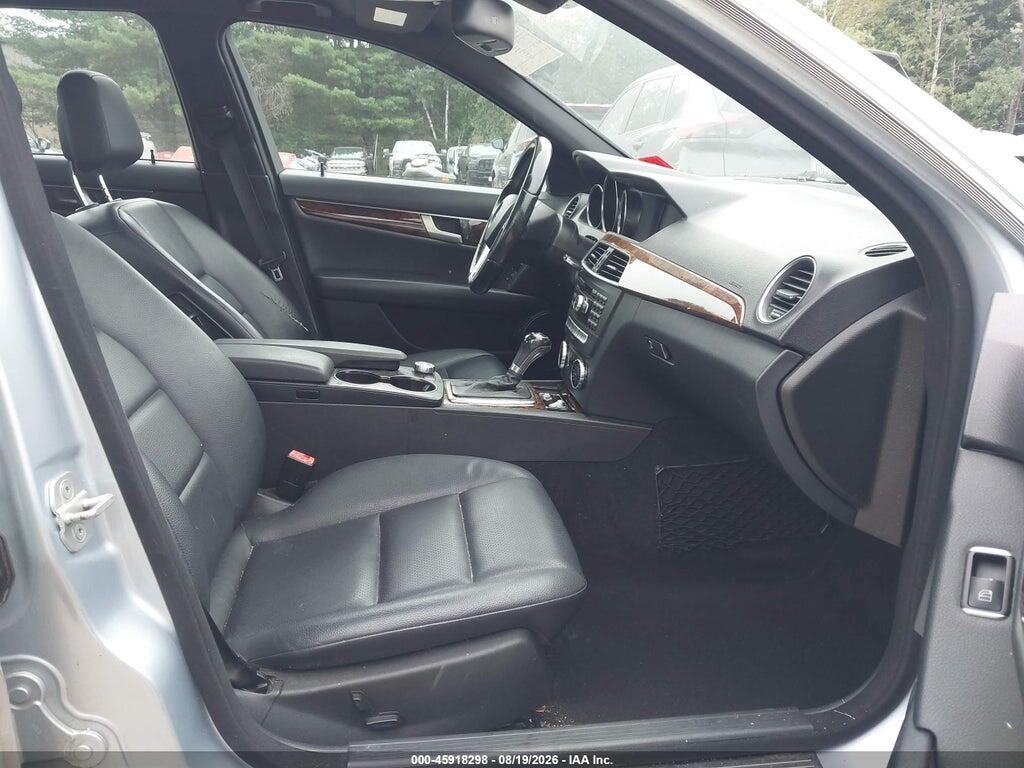WDDGF8AB8DG072689 2013 MERCEDES-BENZ C 300 photo no. 5
