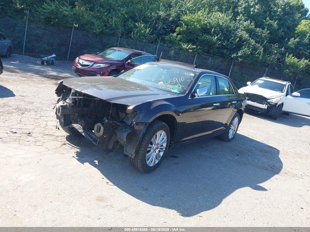 2C3CCAST2DH565910 2013 CHRYSLER 300C photo no. 2
