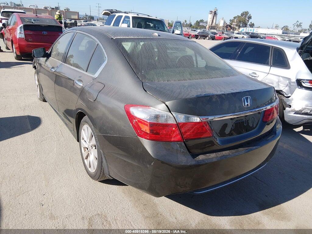 1HGCR2F83DA193046 2013 HONDA ACCORD photo no. 3