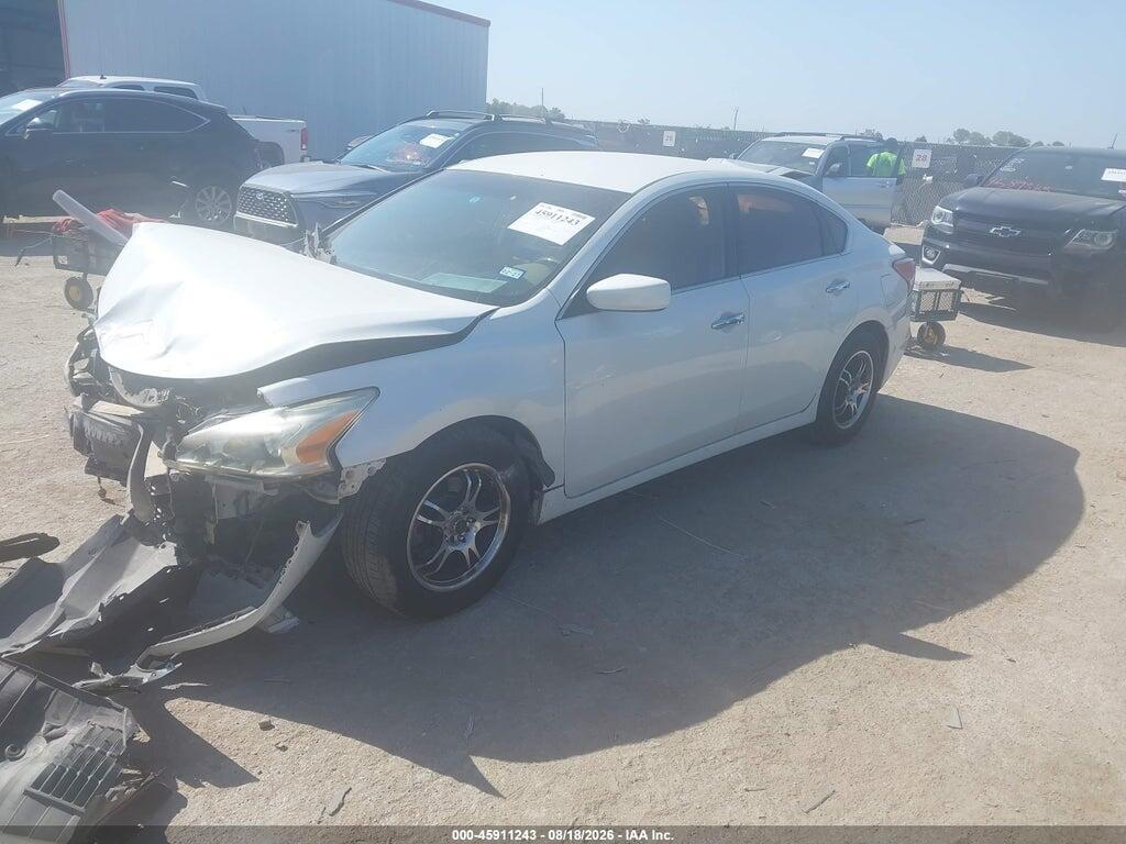 1N4AL3AP7DN522048 2013 NISSAN ALTIMA photo no. 2