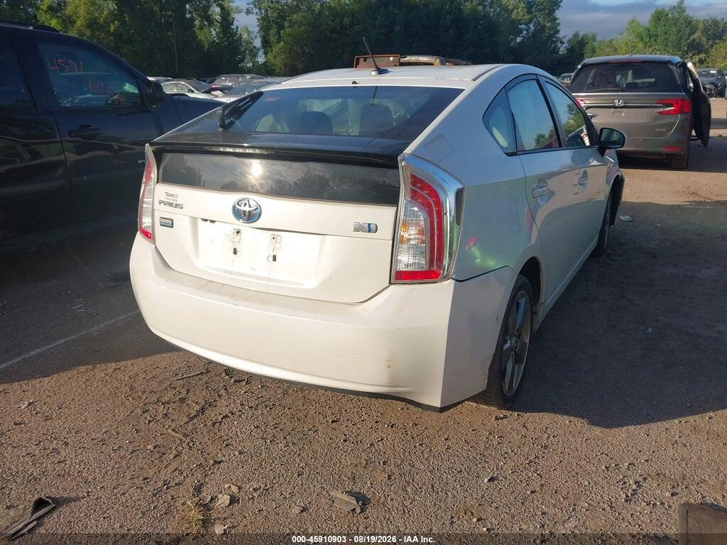 JTDKN3DU2D5610256 2013 TOYOTA PRIUS photo no. 4