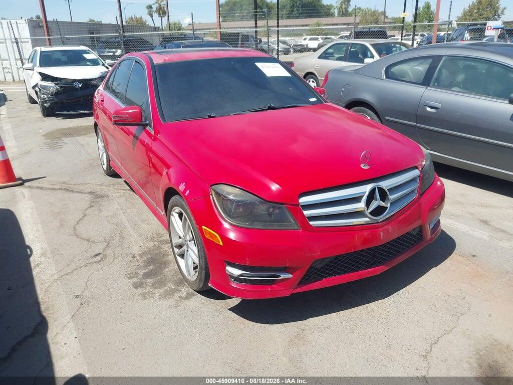 2013 MERCEDES-BENZ C 250 WDDGF4HB6DA780635