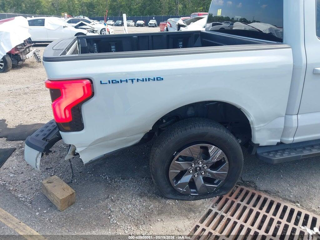1FT6W3L79RWG24974 2024 FORD F-150 LIGHTNING photo no. 6