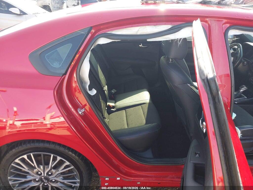 3KPF54AD3RE802857 2024 KIA FORTE photo no. 8