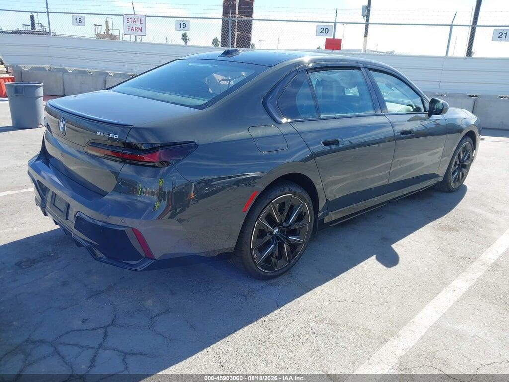 WBY43EJ0XRCT09411 2024 BMW I7 photo no. 4