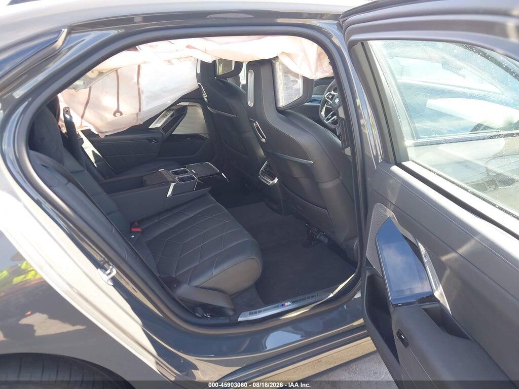 WBY43EJ0XRCT09411 2024 BMW I7 photo no. 8