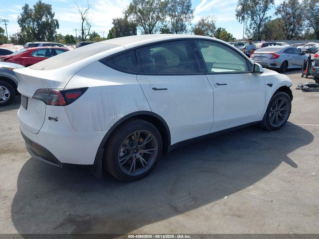 7SAYGDED8RF126531 2024 TESLA MODEL Y photo no. 4