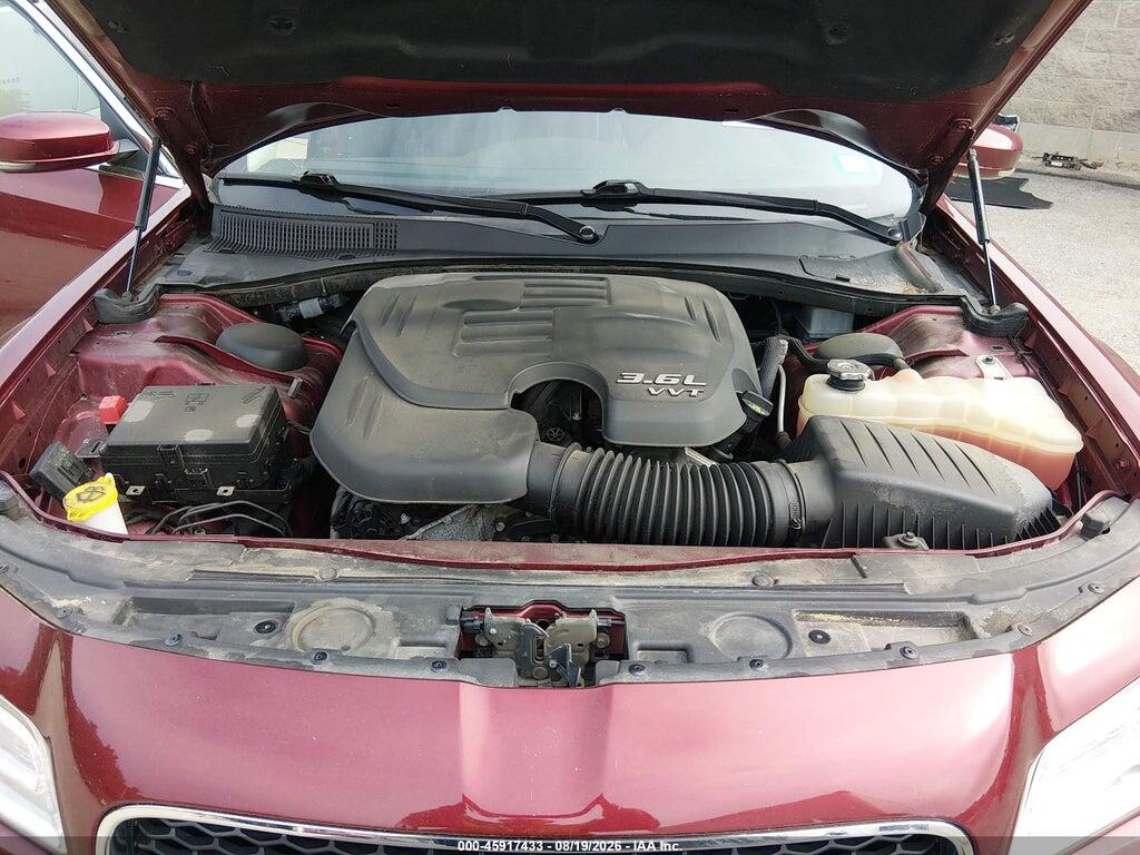 2C3CCARG8MH590335 2021 CHRYSLER 300 photo no. 10