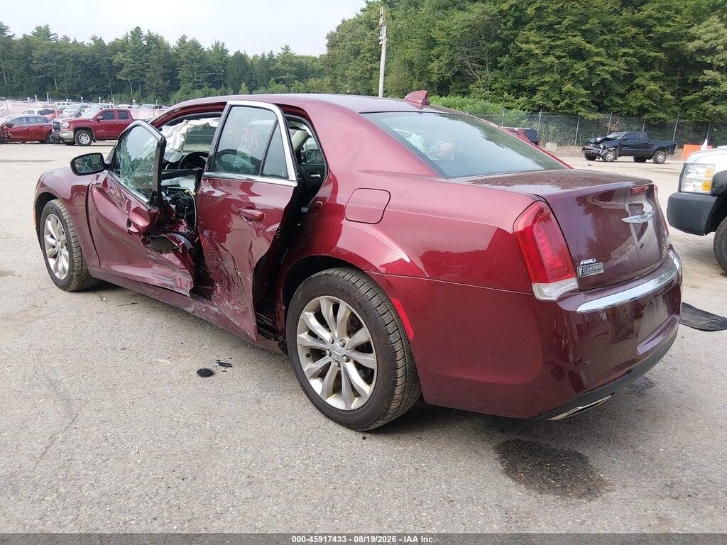 2C3CCARG8MH590335 2021 CHRYSLER 300 photo no. 3