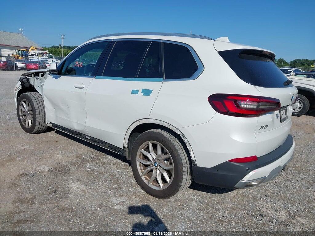 5UXCR6C0XP9P28849 2023 BMW X5 photo no. 3