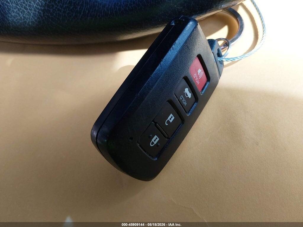4T1BD1FK3DU069657 2013 TOYOTA CAMRY HYBRID photo no. 11