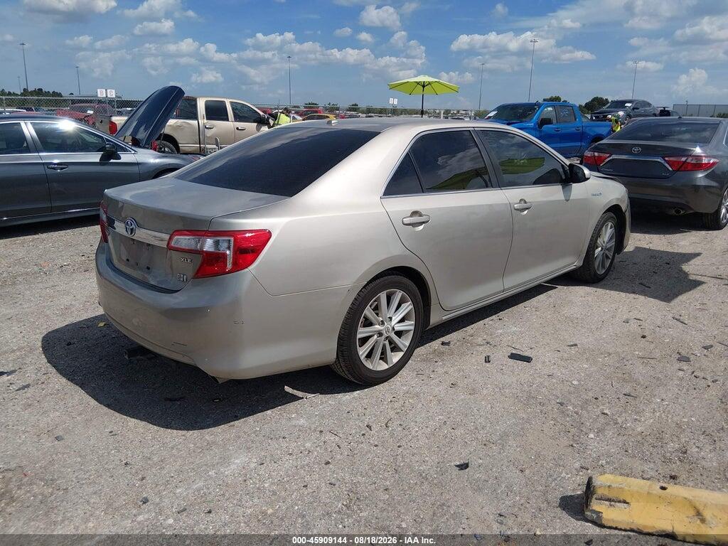 4T1BD1FK3DU069657 2013 TOYOTA CAMRY HYBRID photo no. 4