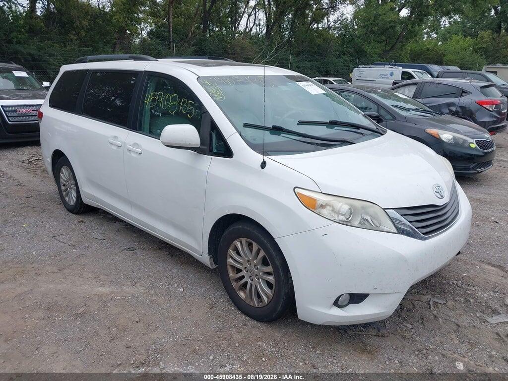 2013 TOYOTA SIENNA 5TDYK3DCXDS397884