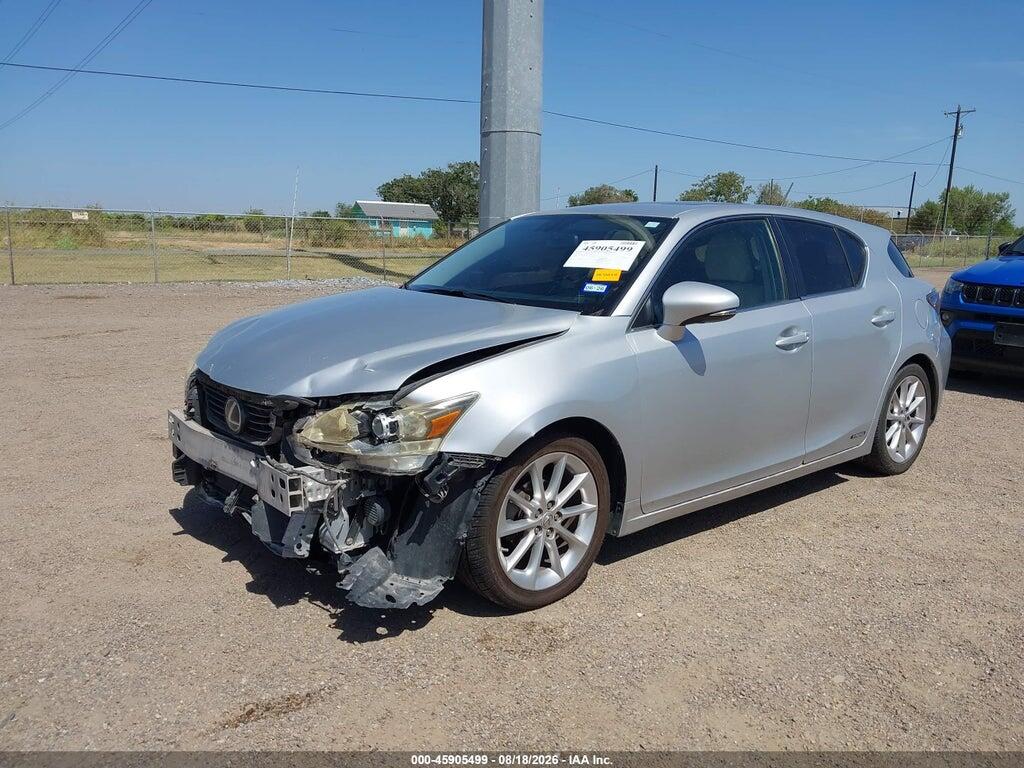 JTHKD5BH0D2135064 2013 LEXUS CT 200H photo no. 2