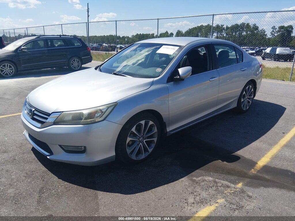 1HGCR2F53DA163115 2013 HONDA ACCORD photo no. 2