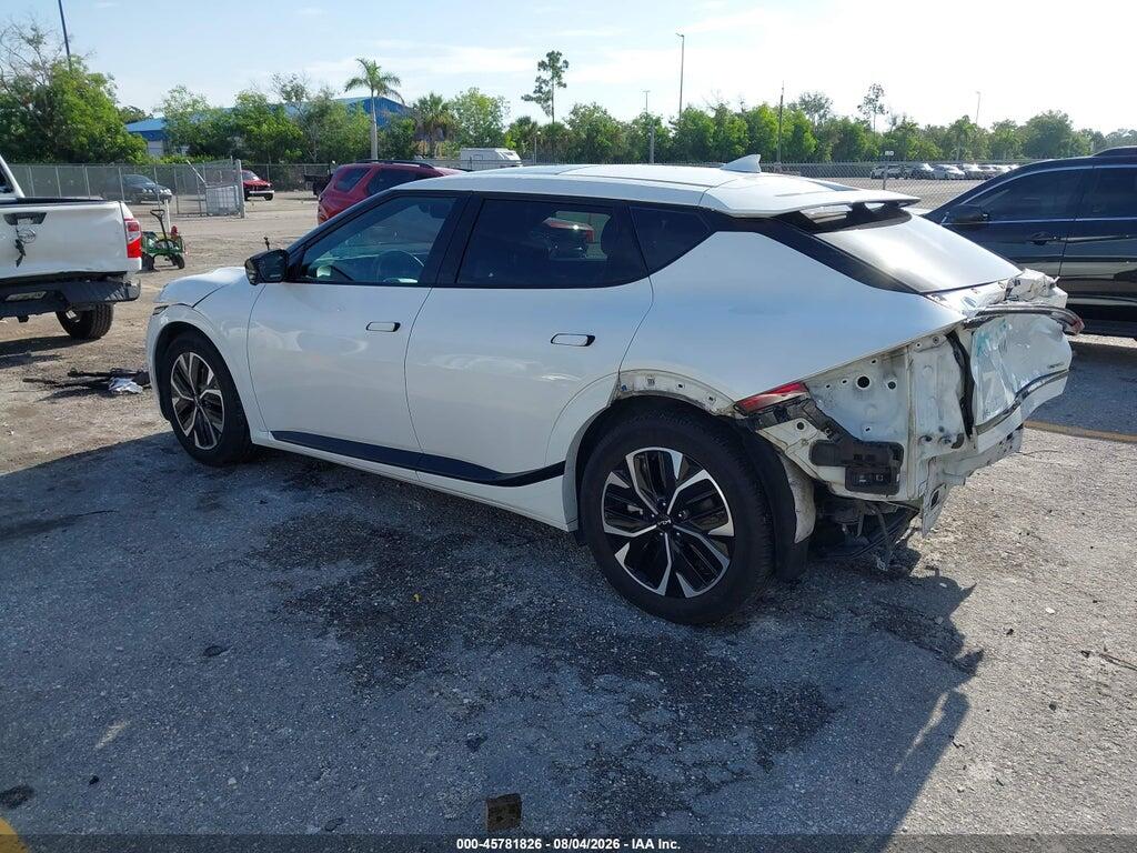 KNDC44LAXN5037161 2022 KIA EV6 photo no. 3