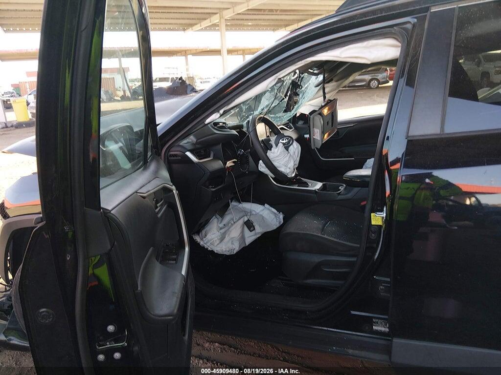 2T3H1RFV5MC138224 2021 TOYOTA RAV4 photo no. 5