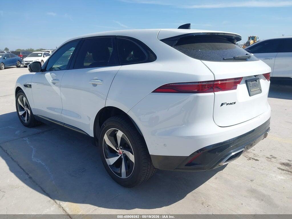 SADCJ2EU3MA664363 2021 JAGUAR F-PACE photo no. 3