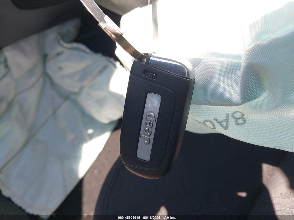ZACNJDC14MPM32036 2021 JEEP RENEGADE photo no. 11