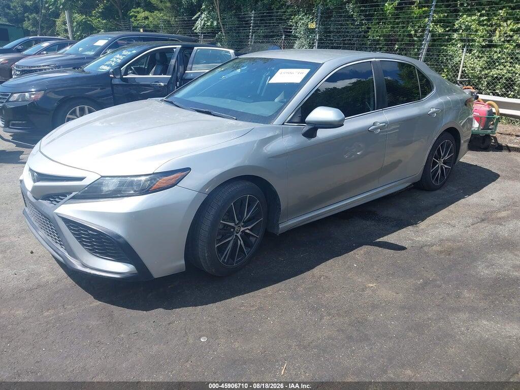 4T1G11AK3MU450849 2021 TOYOTA CAMRY photo no. 2