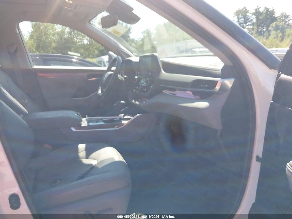 5TDYARAH6MS506654 2021 TOYOTA HIGHLANDER photo no. 5