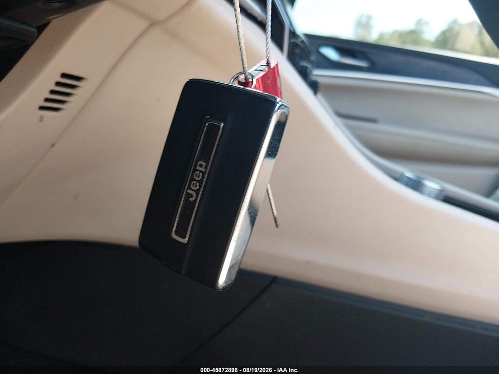 1C4RJGBG1RC158107 2024 JEEP GRAND CHEROKEE photo no. 11