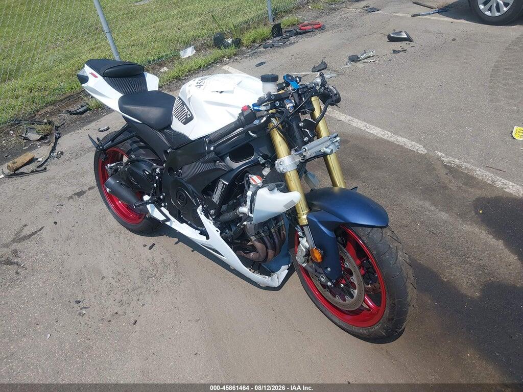 JS1GR7MA2R7100129 2024 SUZUKI GSX-R750 photo no. 2