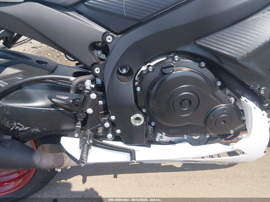 JS1GR7MA2R7100129 2024 SUZUKI GSX-R750 photo no. 9