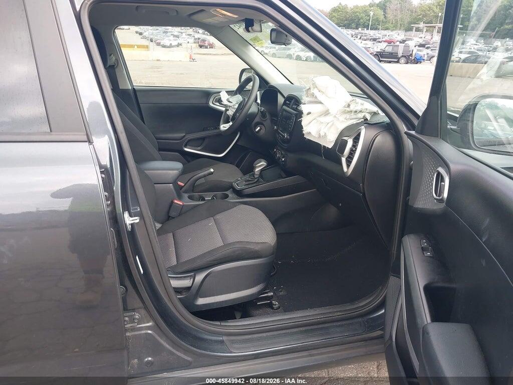 KNDJ23AU0R7239957 2024 KIA SOUL photo no. 5