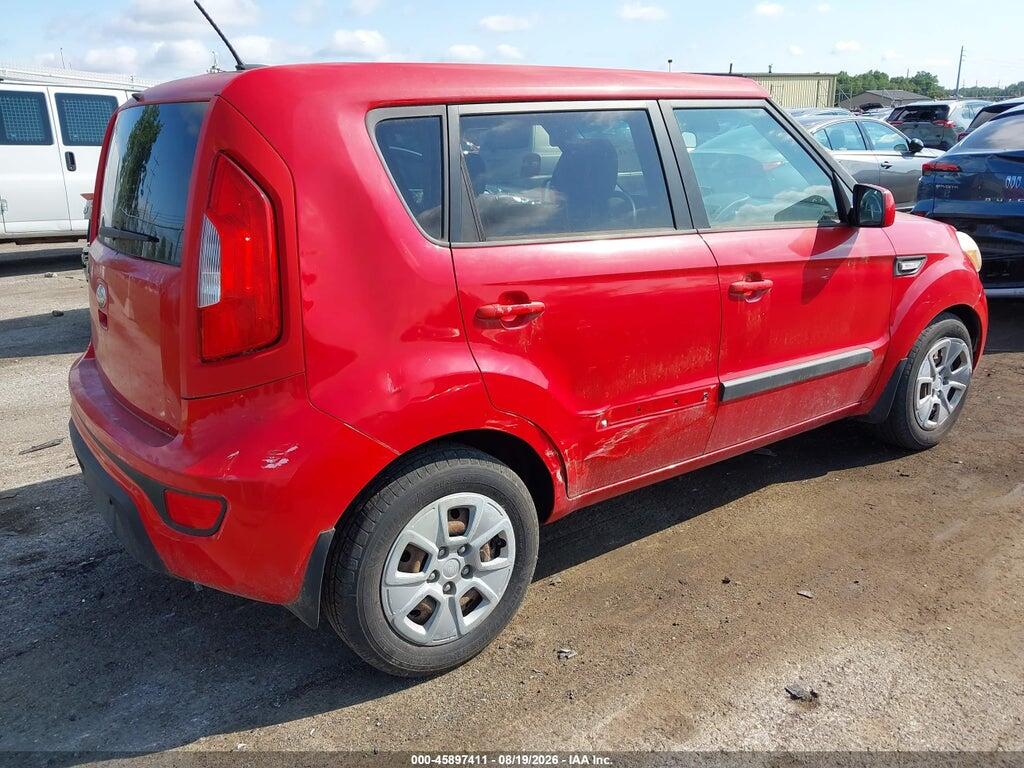 KNDJT2A58D7592407 2013 KIA SOUL photo no. 4