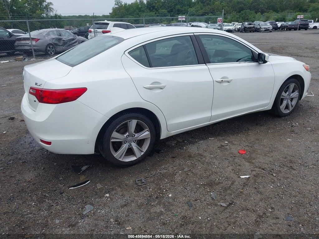 19VDE1F57DE011014 2013 ACURA ILX photo no. 4