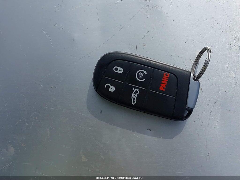 2C3CDXBG8PH619010 2023 DODGE CHARGER photo no. 11