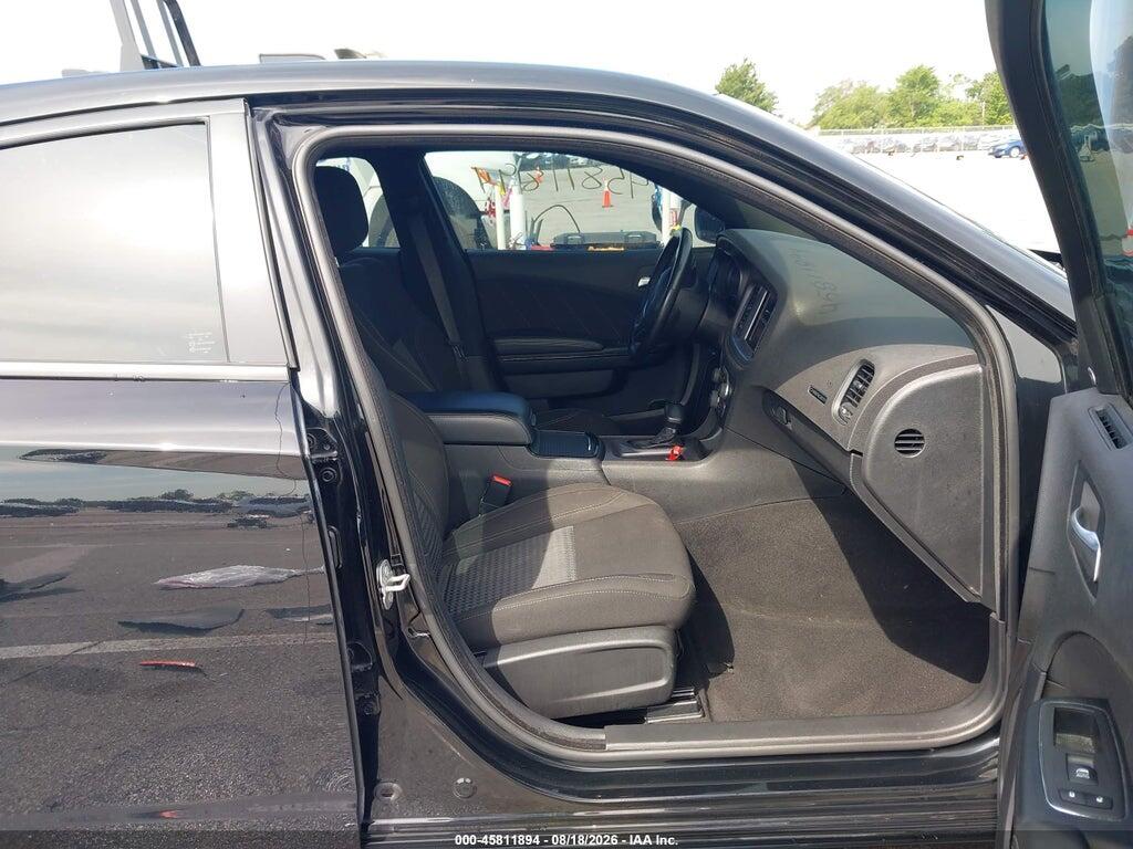2C3CDXBG8PH619010 2023 DODGE CHARGER photo no. 5