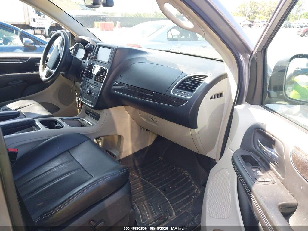 2C4RC1CG8DR670212 2013 CHRYSLER TOWN & COUNTRY photo no. 5