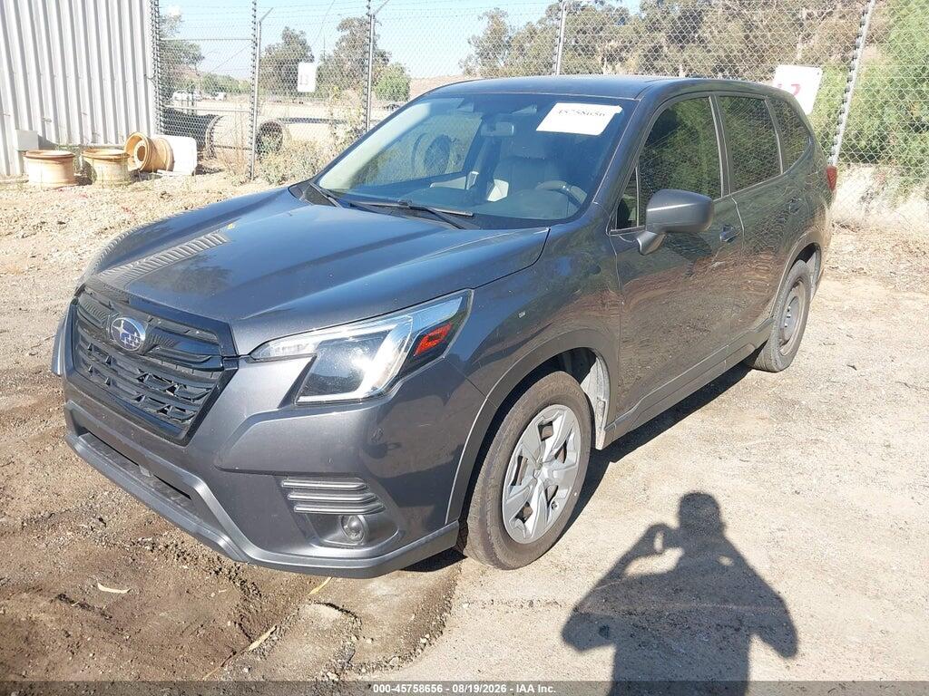 JF2SKAAC9PH490131 2023 SUBARU FORESTER photo no. 2