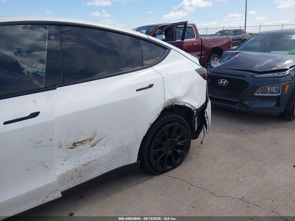 5YJYGDED8MF108956 2021 TESLA MODEL Y photo no. 6