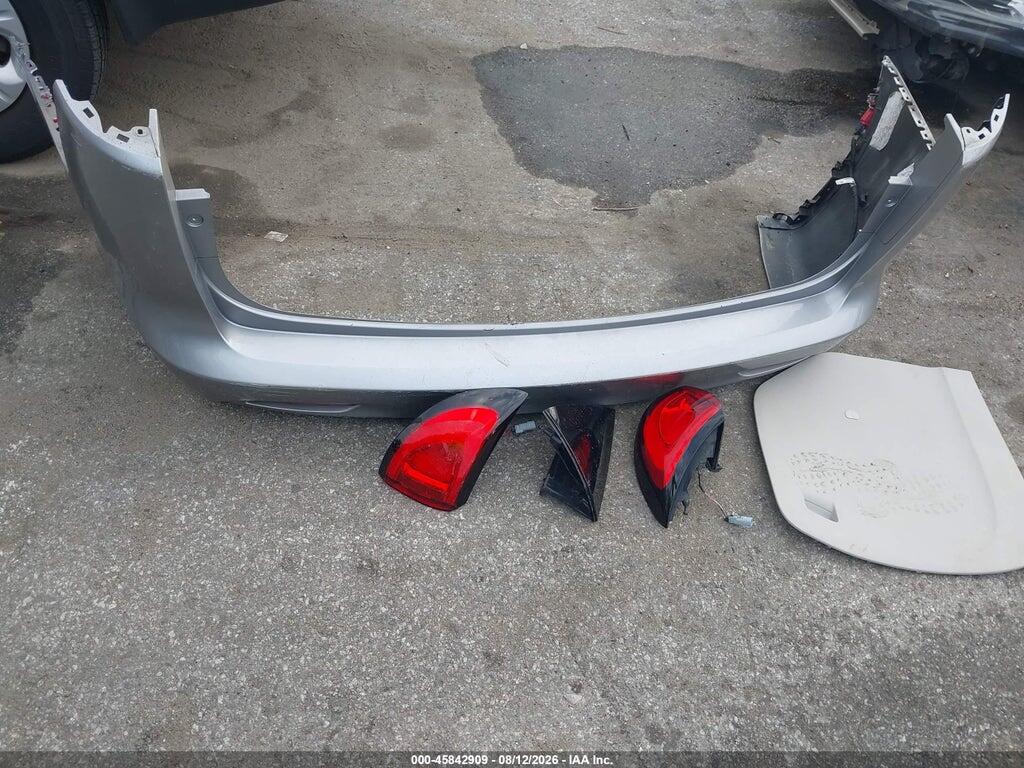 2C4RC1DG6MR533669 2021 CHRYSLER VOYAGER photo no. 12