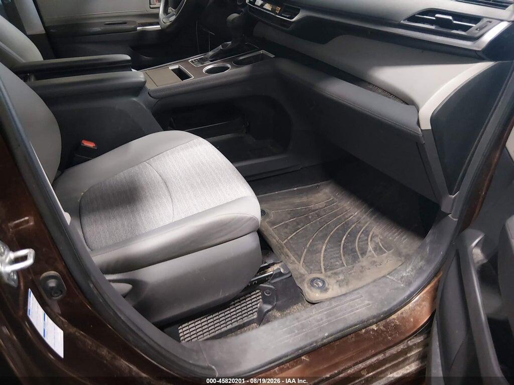 5TDKSKFC1MS038677 2021 TOYOTA SIENNA photo no. 5