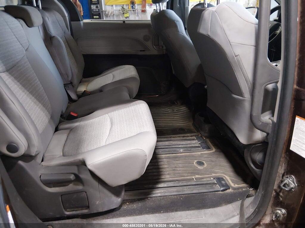 5TDKSKFC1MS038677 2021 TOYOTA SIENNA photo no. 8