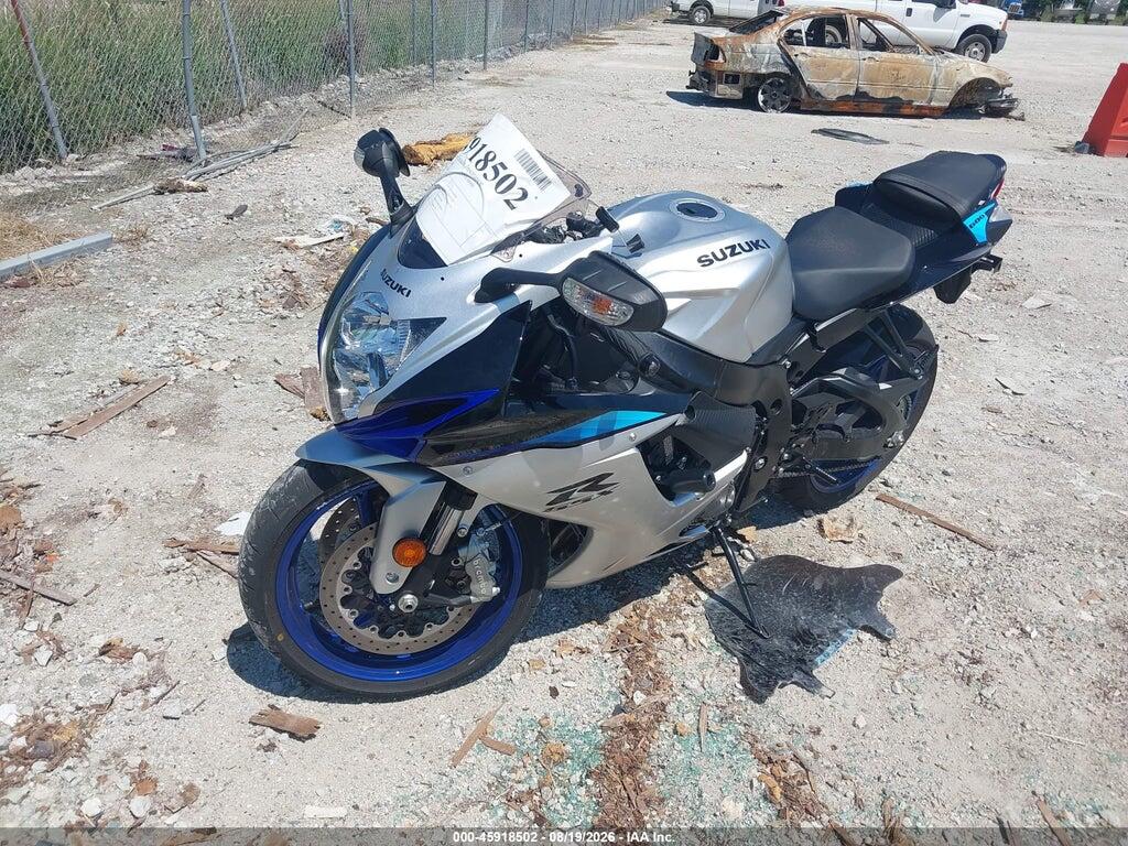 JS1GN7FA6T7100411 2026 SUZUKI GSX-R600 photo no. 2