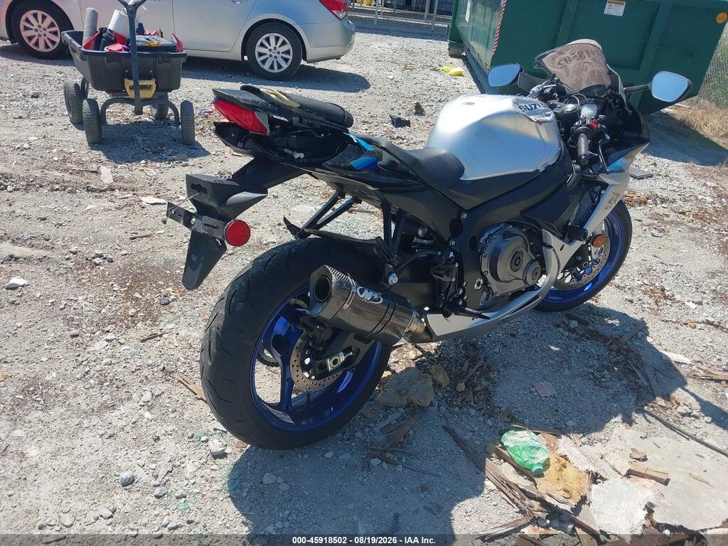 JS1GN7FA6T7100411 2026 SUZUKI GSX-R600 photo no. 4