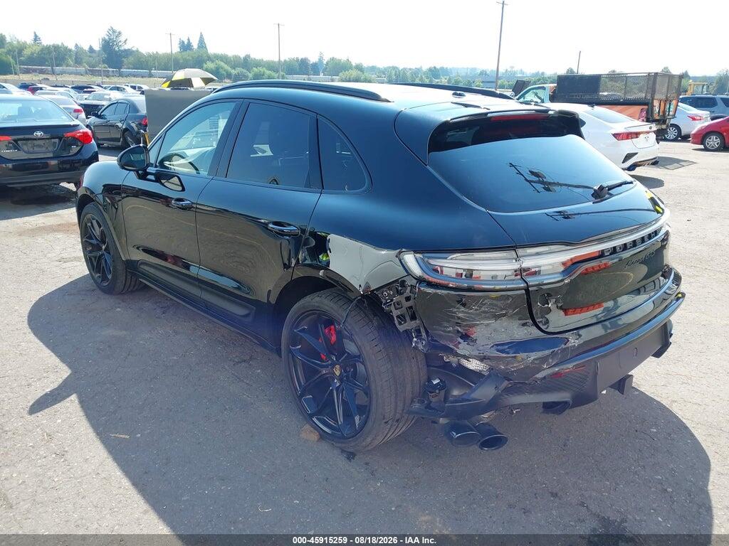 WP1AF2A57TLB60418 2026 PORSCHE MACAN photo no. 3