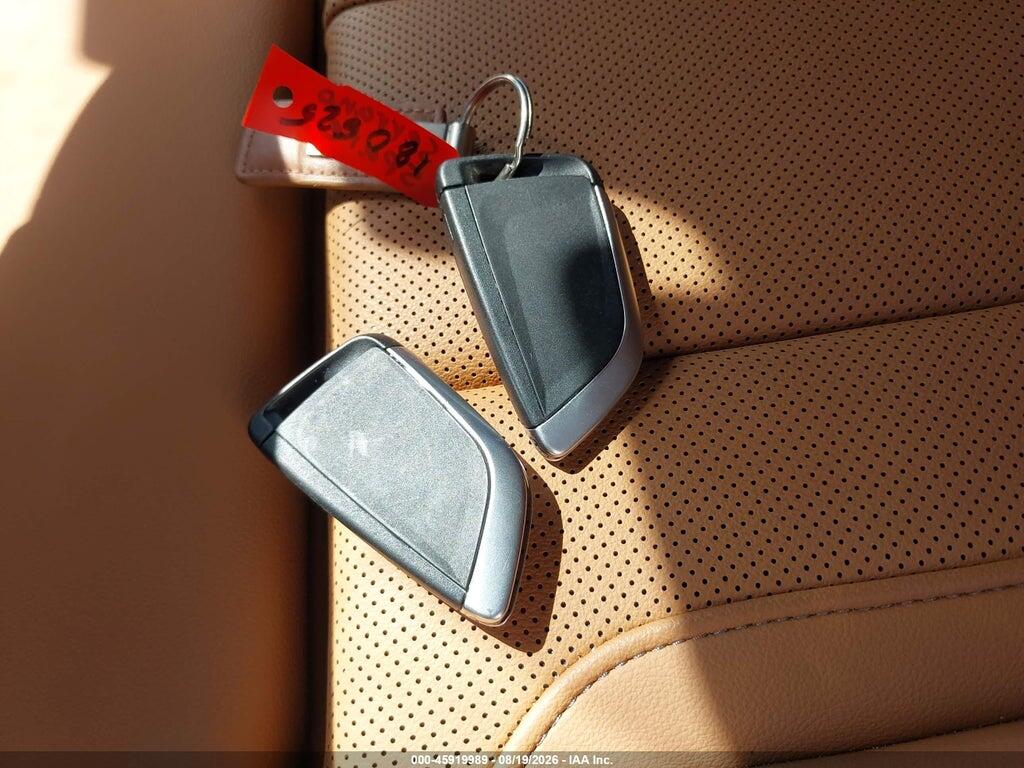 3MW69CW05S8F76519 2025 BMW 330I photo no. 11