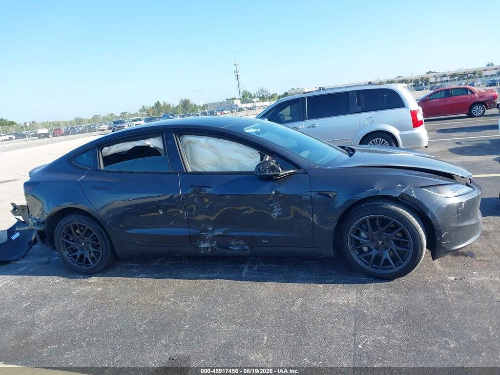 5YJ3E1EA1SF019571 2025 TESLA MODEL 3 photo no. 11