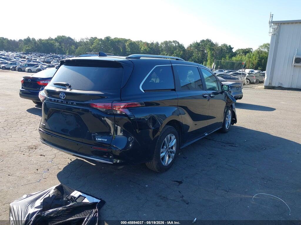 5TDZSKFC7SS157376 2025 TOYOTA SIENNA photo no. 4