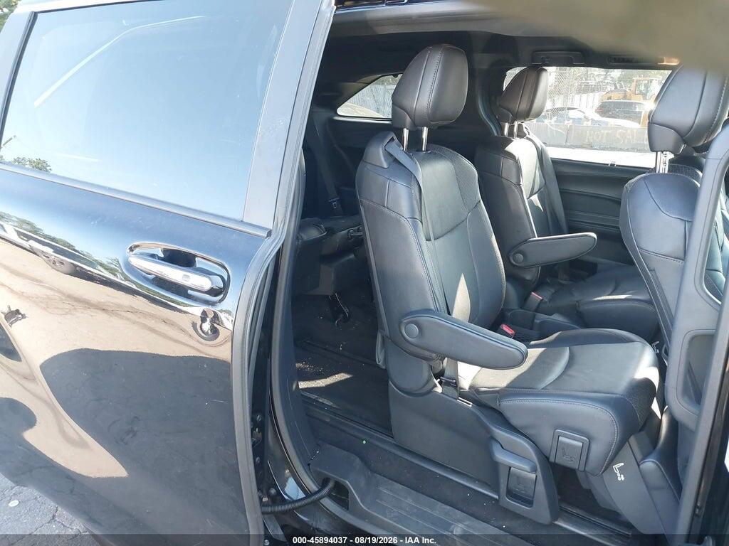 5TDZSKFC7SS157376 2025 TOYOTA SIENNA photo no. 8