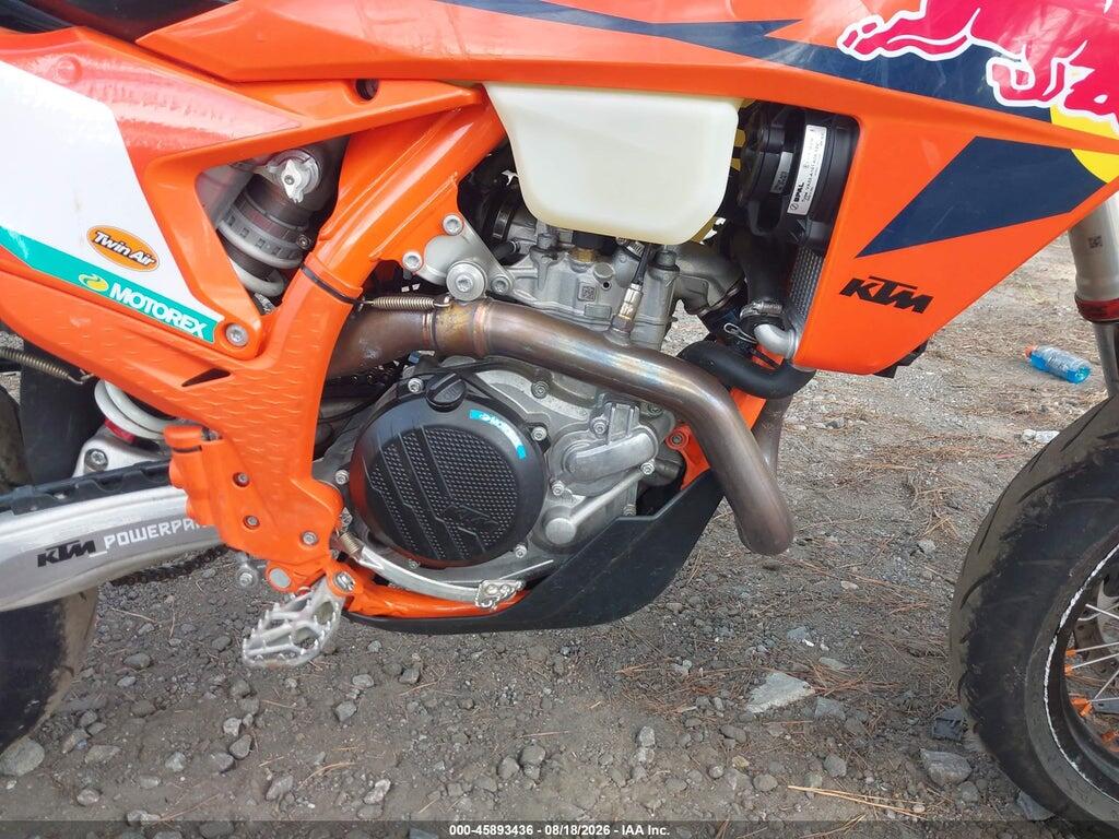 VBKEXJ402SM467626 2025 KTM 500 photo no. 8