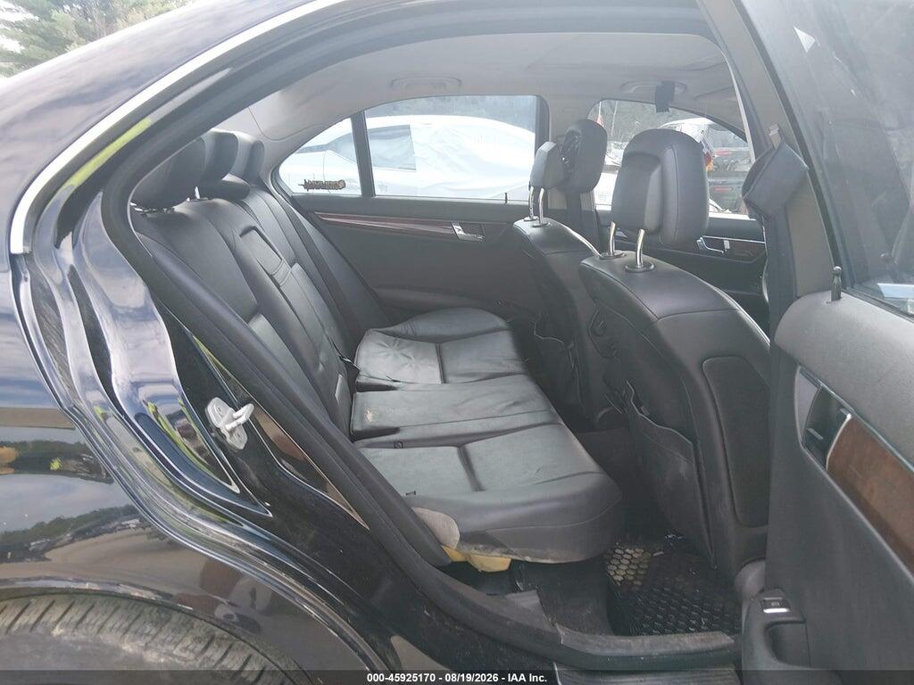 WDDGF8BB9BR139980 2011 MERCEDES-BENZ C 300 photo no. 8