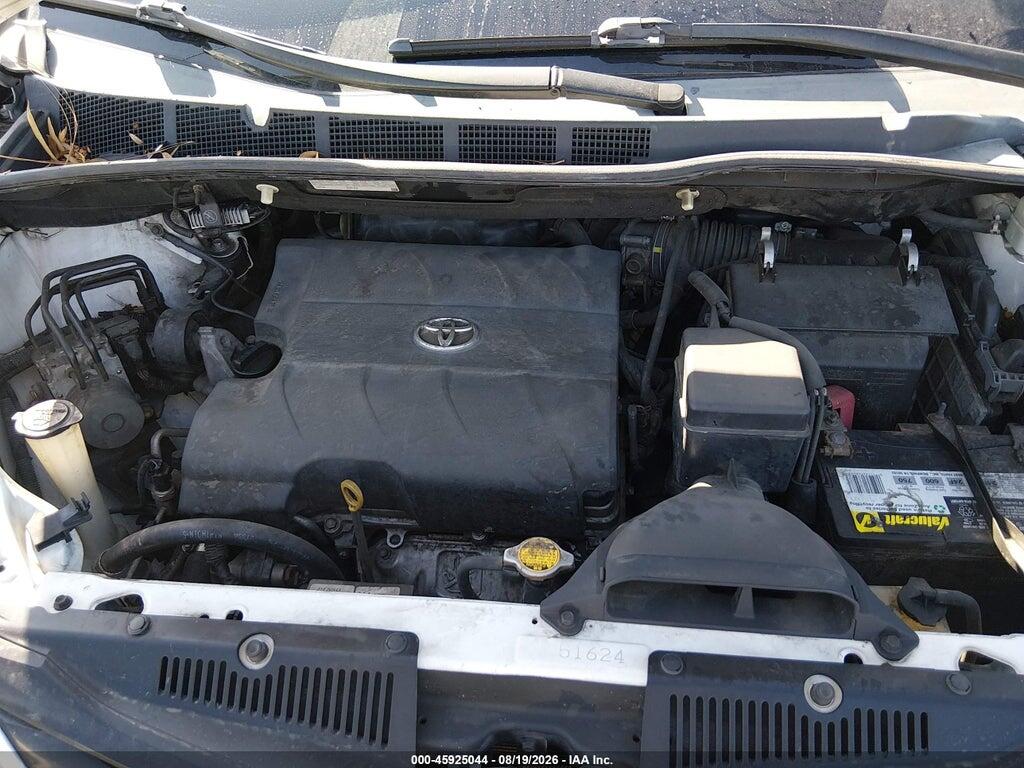 5TDKK3DC9BS102292 2011 TOYOTA SIENNA photo no. 10